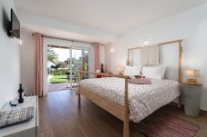 Zimmeranmietung in Budens - Romantik Villa - Praia das Furnas