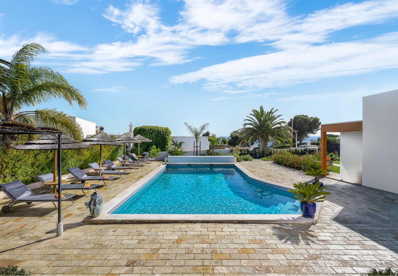 Chambres d'hôtes à Salema - 01- Romantik Villa - Praia do Castelejo Chambres d'hôtes à Salema - 01- Romantik Villa - Praia do Castelejo