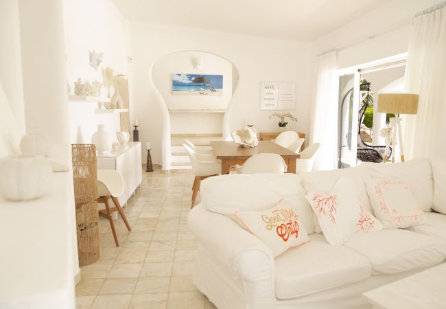 La salle à manger La salle à manger