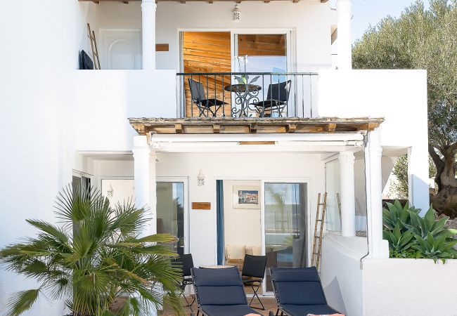 Rent by room in Budens - 05 - Romantik Villa - Praia da Salema Rent by room in Budens - 05 - Romantik Villa - Praia da Salema
